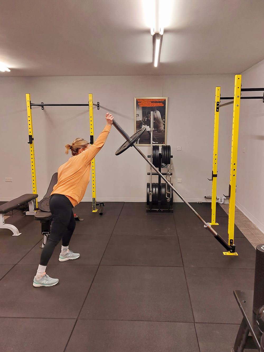 Members training together at Premium Fitness